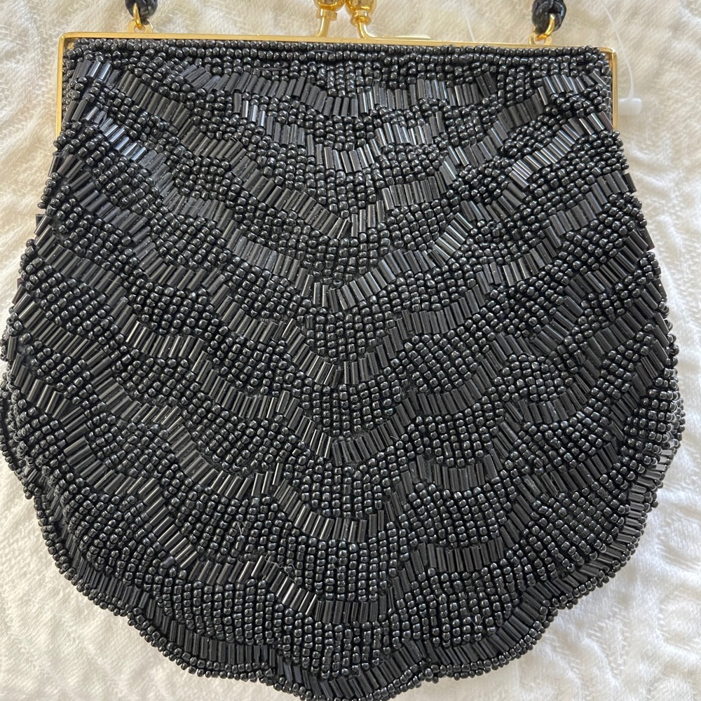 Women’s black sequins evening bag. New.